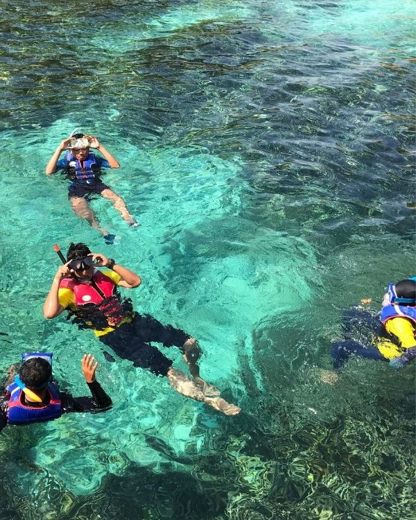 Snorkel y baño en calas de Dénia